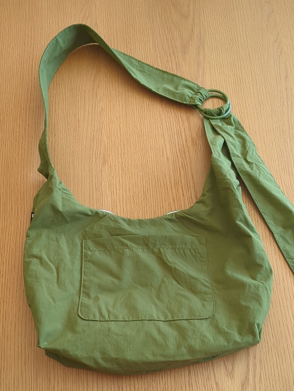 Thread Wallets Small Slouchy Green Avocado Shoulder Or Convertible Crossbody Bag